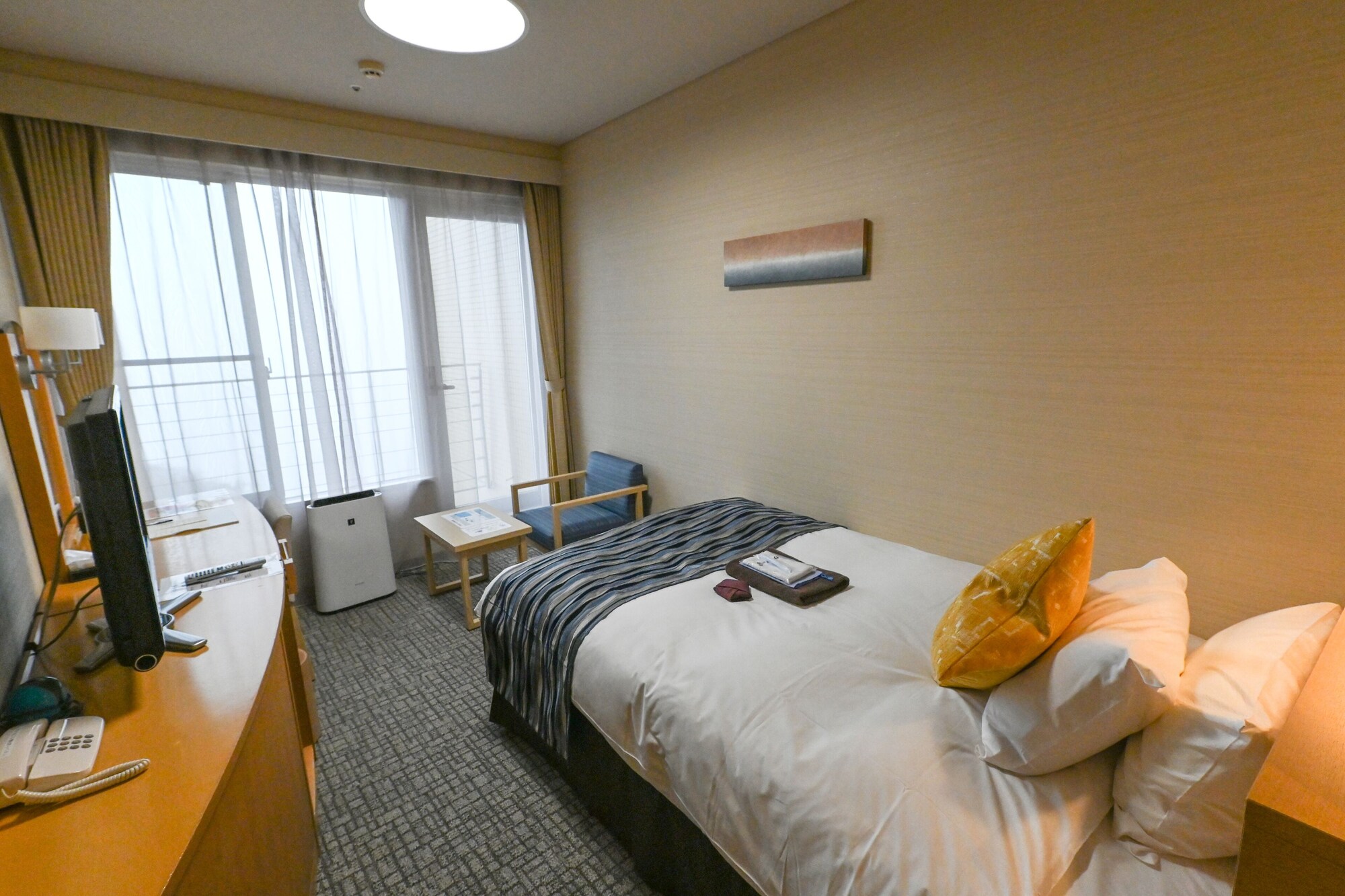 kamenoi hotel ako