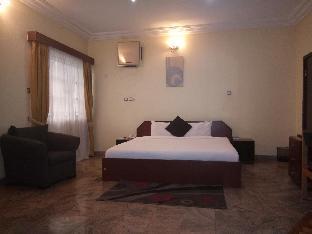 zeina suites abuja
