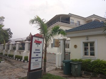zeina suites abuja