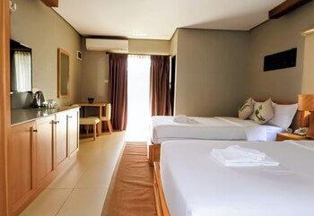 pearl vista de coron resort hotel