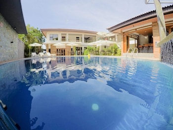 pearl vista de coron resort hotel