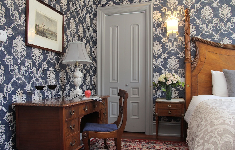 monte cristo bed and breakfast