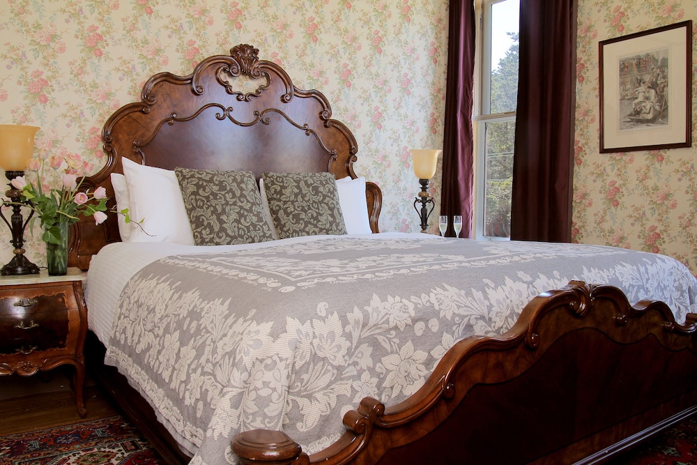 monte cristo bed and breakfast