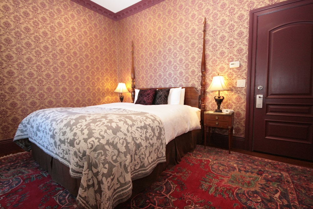 monte cristo bed and breakfast