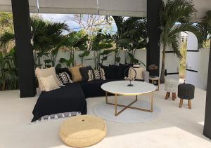 white palm hotel bali