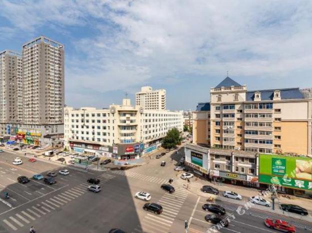 home inn shenyang tiexi plaza metro station