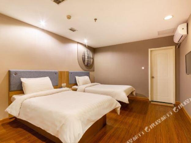 home inn shenyang tiexi plaza metro station