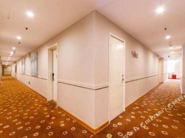 home inn shenyang tiexi plaza metro station