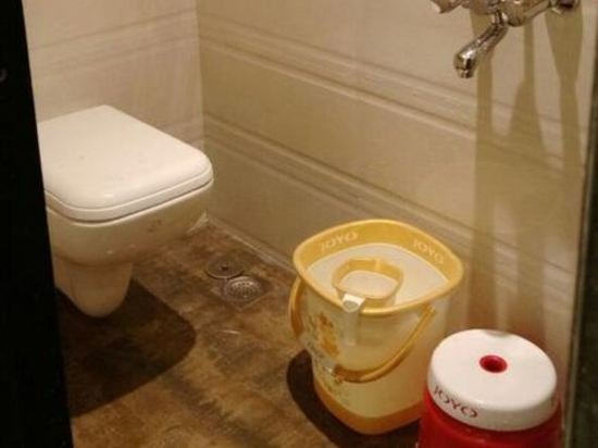 Hotel Golden City,Mumbai Suburban>>Mumbai,2 star