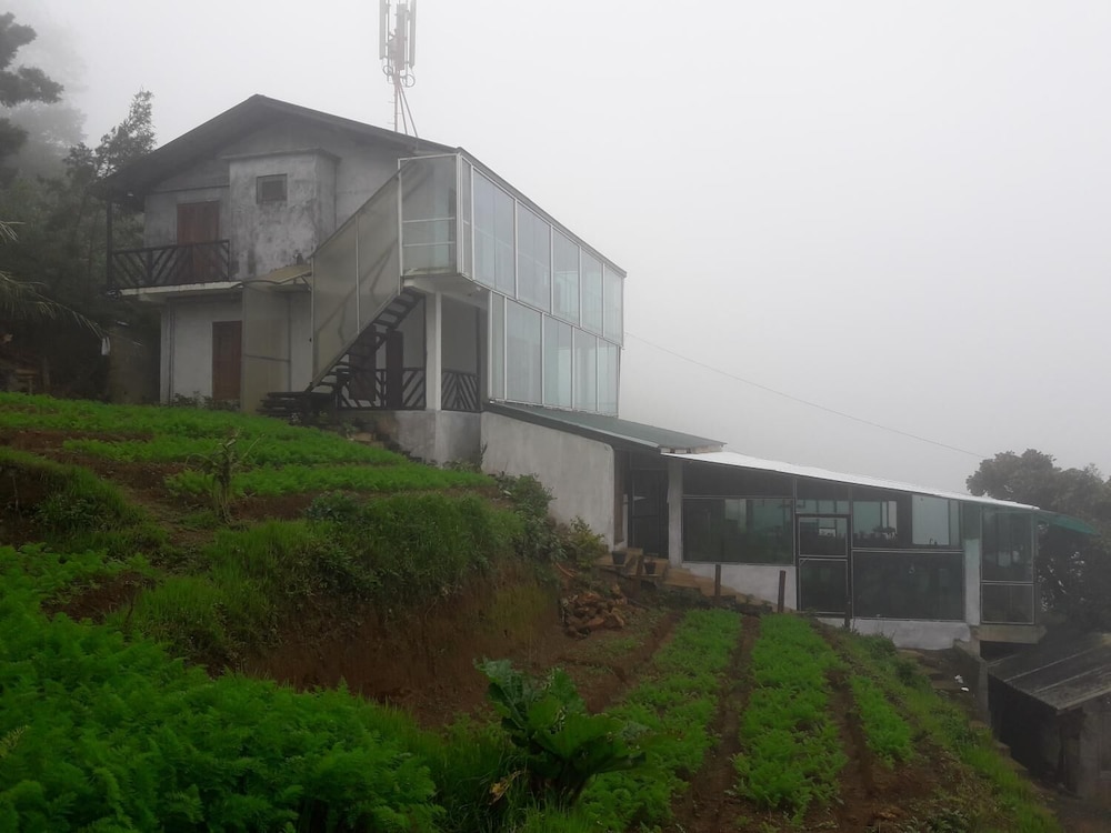 kirula green hotel