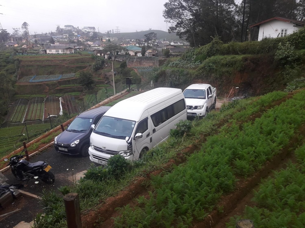 kirula green hotel
