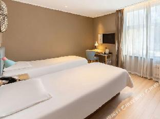 home inn shijiazhuang east zhongshan road yutong sports center
