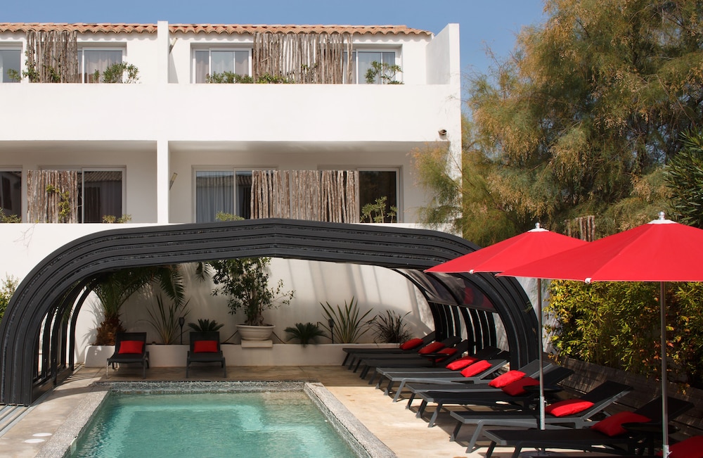 vila de la mar and spa