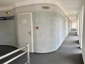 well hotel