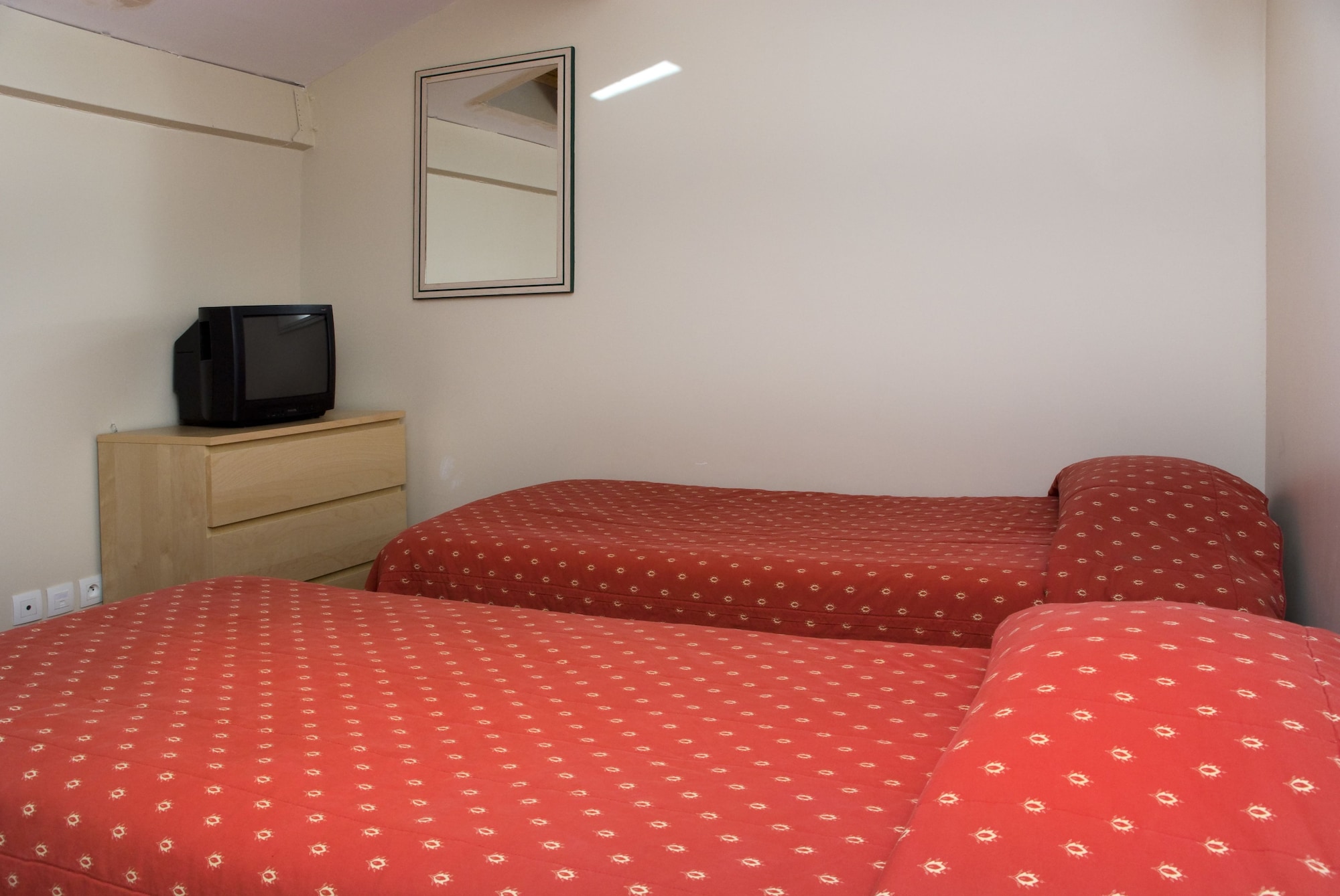 apparthotel festival sud aqua gare tgv