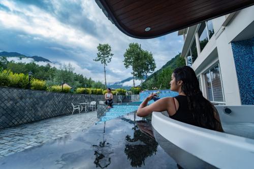 the allure grand riverside resort and spa