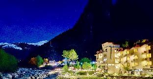 the allure grand riverside resort and spa