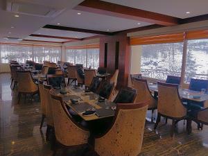 the allure grand riverside resort and spa