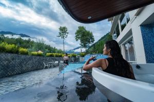 the allure grand riverside resort and spa