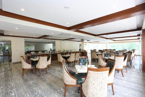 the allure grand riverside resort and spa