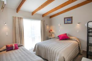 palm pacific resort and motel