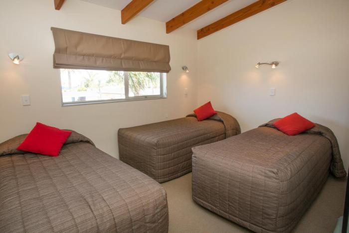 palm pacific resort and motel