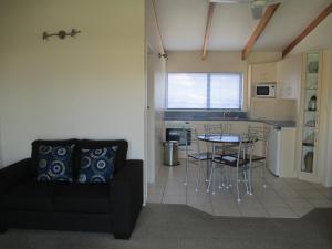 palm pacific resort and motel