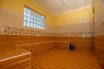 Lomanira Splendour,,4 star