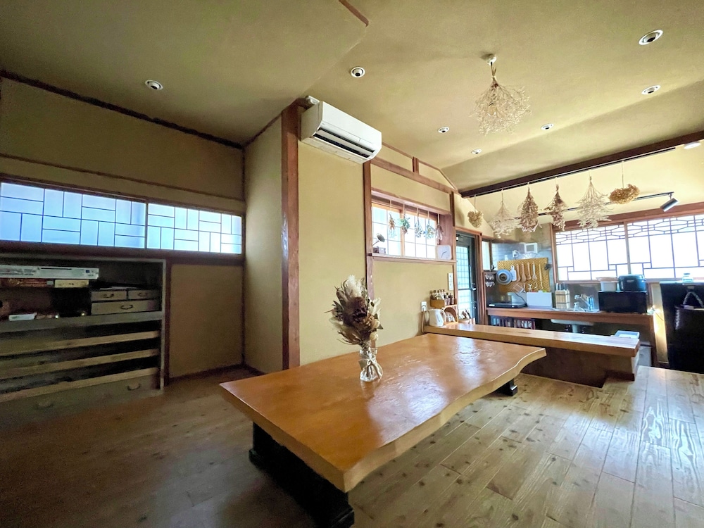 guesthouse kamakura rakuan