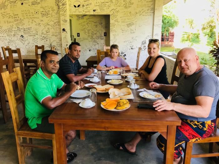 green hut hotel and restaurant