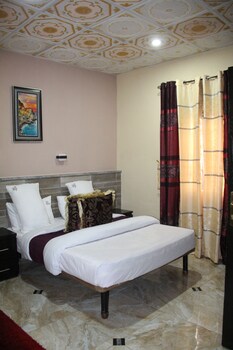 choice gate hotel and suites