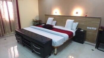 choice gate hotel and suites