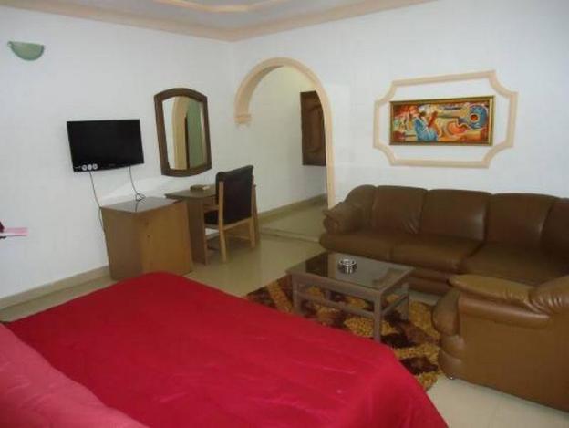 choice gate hotel and suites