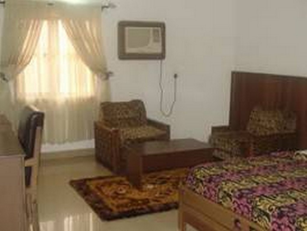 choice gate hotel and suites