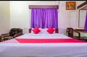 hotel meera palace
