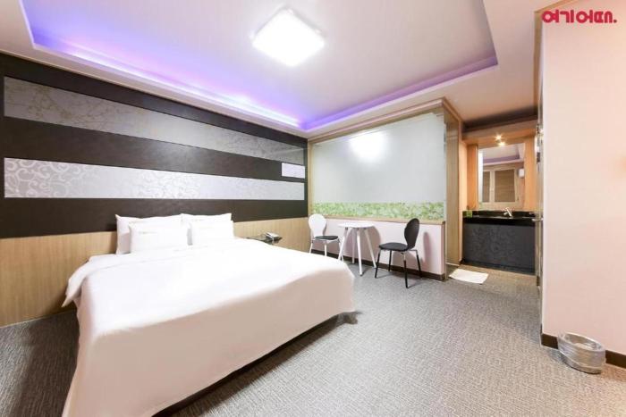 sharp hotel jeonju