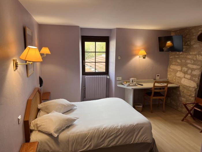 hostellerie au rendez vous des amis