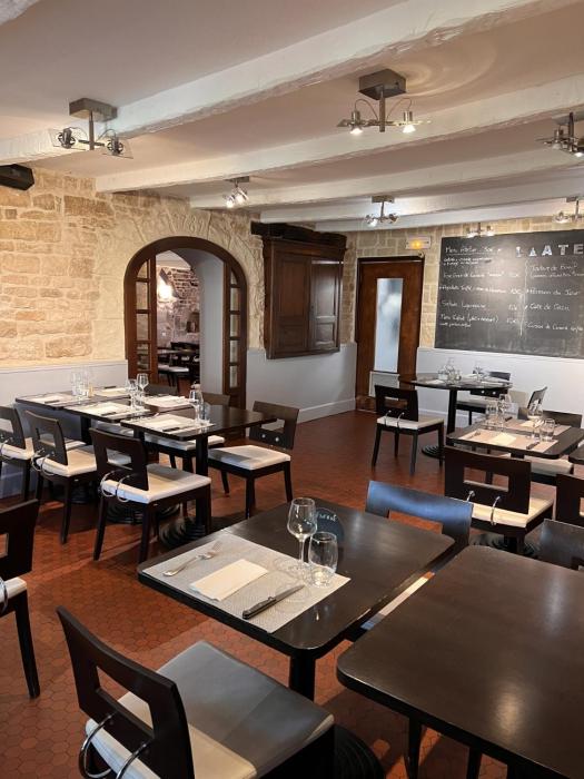 hostellerie au rendez vous des amis