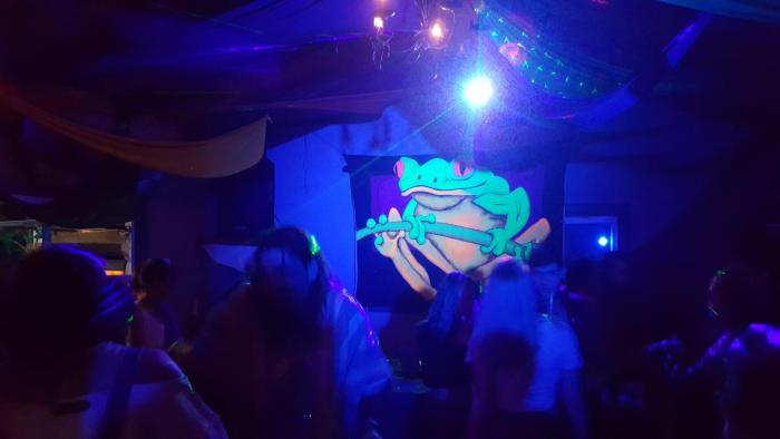 the wild farm hostel