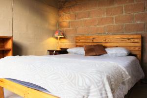 the wild farm hostel