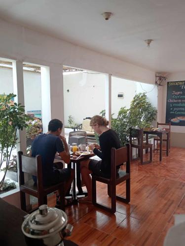 hostel willys house