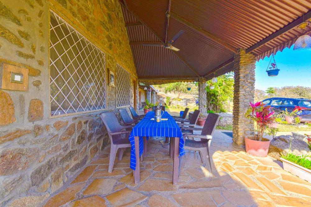 hotel castle rock mount abu by sah