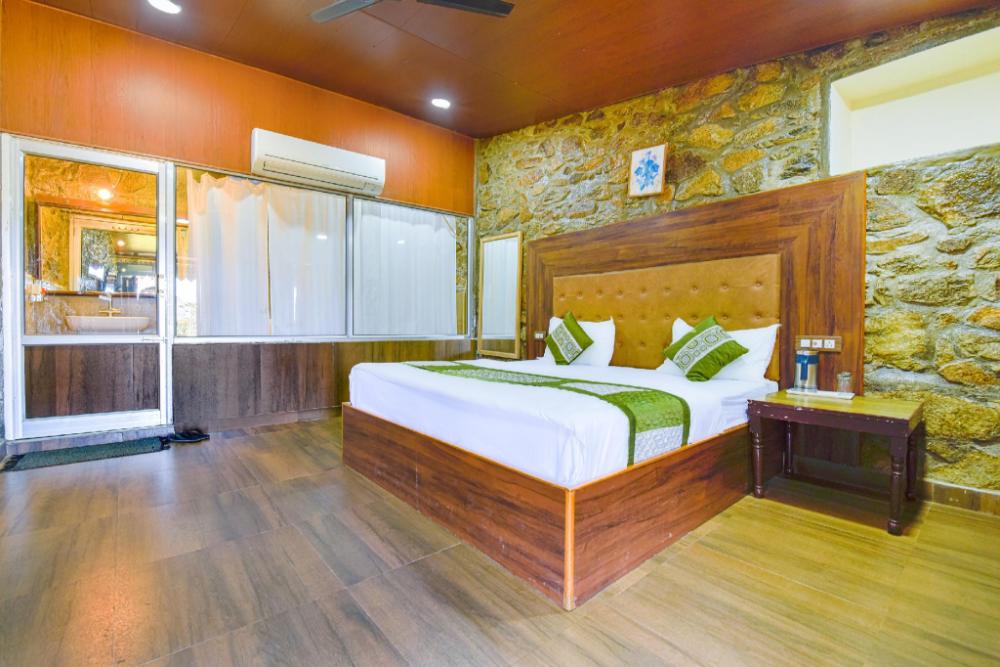 hotel castle rock mount abu by sah