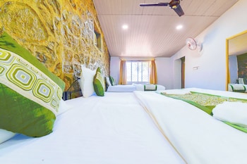 hotel castle rock mount abu by sah