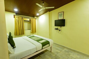 hotel castle rock mount abu by sah