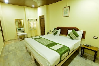 hotel castle rock mount abu by sah