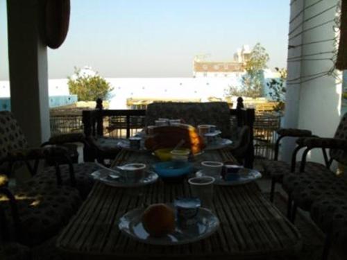 bob marley house sherief hotel luxor