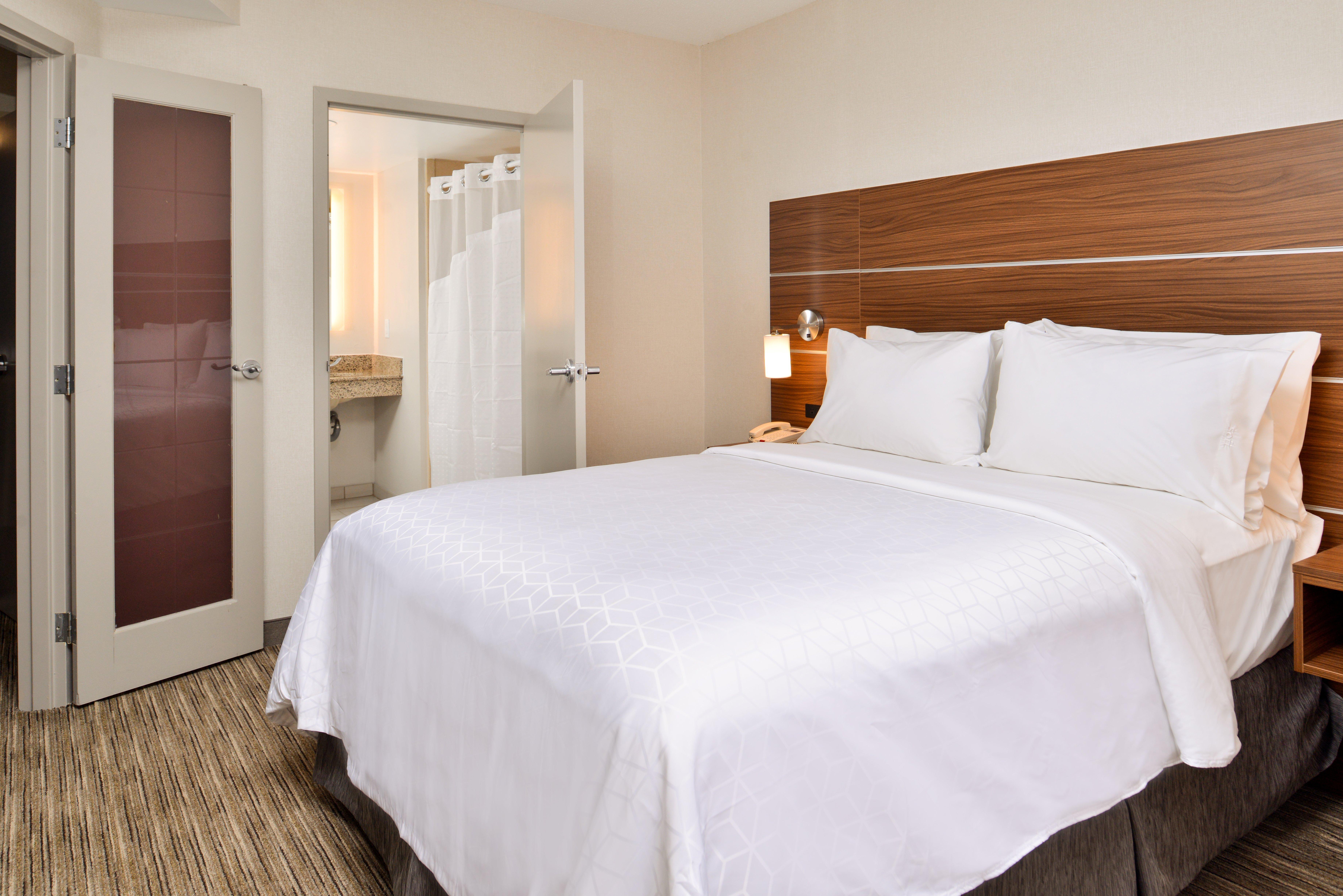 holiday inn express and suites buffalo downtown medical ctr