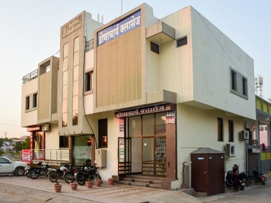 hotel indrani