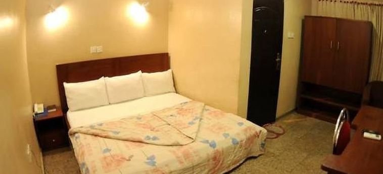 benny hotel